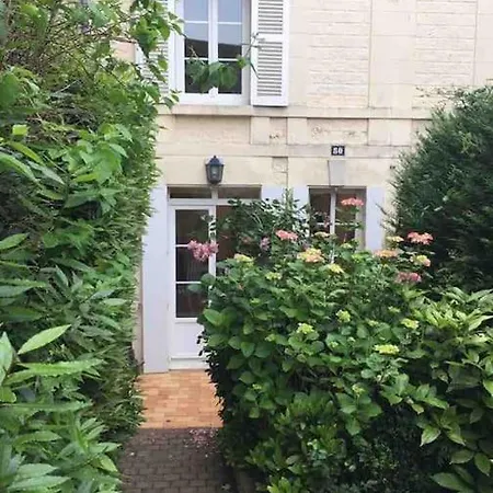 Hotel Charmante Maison Plein Centre *
